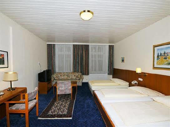 Bei Der Esplanade Hotel